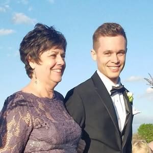 Meet your Posher, Nancy